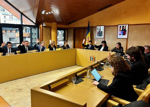 Reunión del Comú de la Massana aprobando normativa de acceso al medio natural