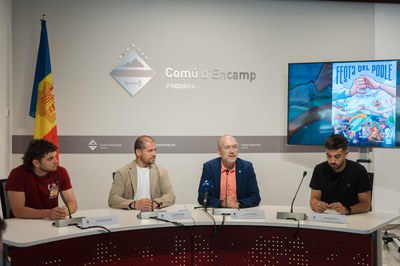 Presentación de la Festa del Poble d'Encamp 2026 con artistas y cartel promocional.