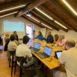 Reunión de la Taula Turística en Ordino con participantes comprometidos